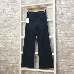 MOTHER Jeans - Mother The Roller Coast to Coast Flare Jeans MOTHER Jeans - Mother The Roller Coast to Coast Flare Jeans